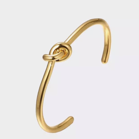 Knot bracelet ‼️MOVING SALE EVERYTHING MUST GO! SEND OFFERS ‼️ - Picture 1 of 4